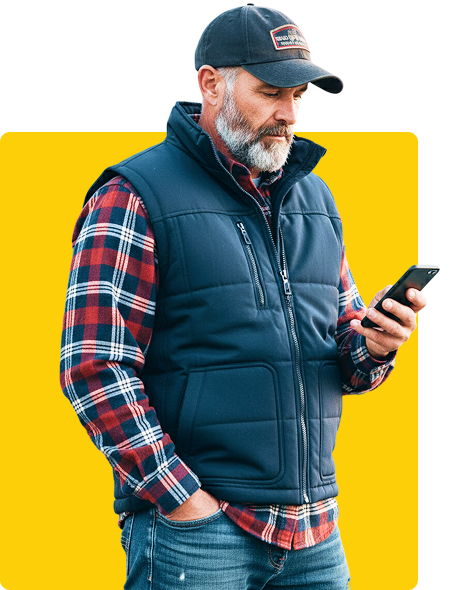 driver holding a cellphone